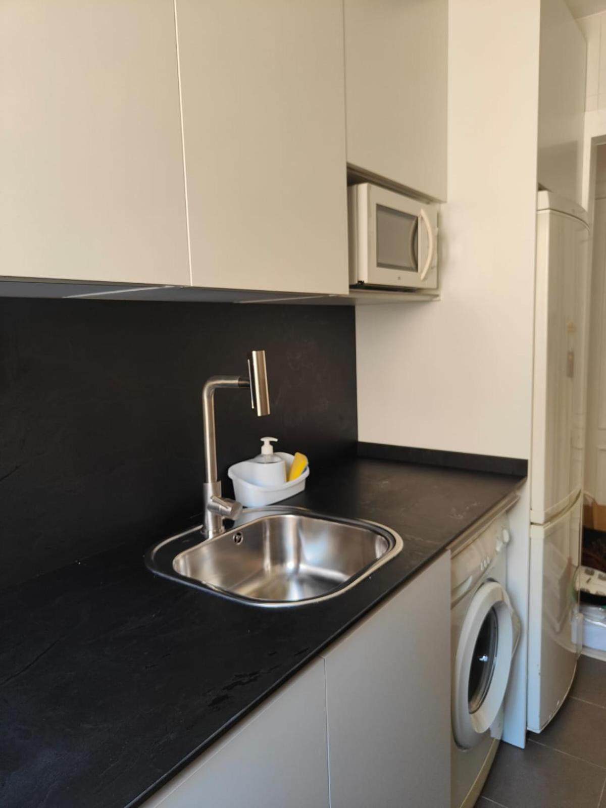 Apartamento Reformado Parking Gratis Santa Justa Sevilla Eksteriør bilde