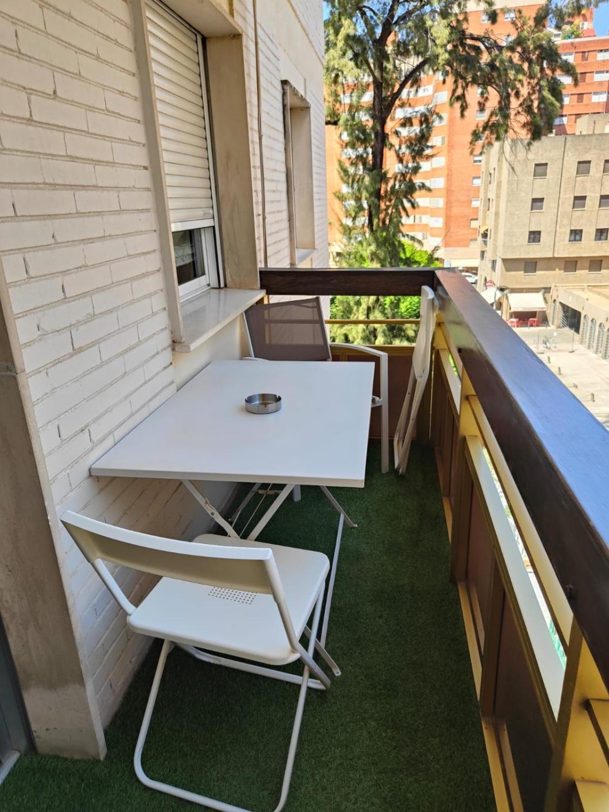 Apartamento Reformado Parking Gratis Santa Justa Sevilla Eksteriør bilde